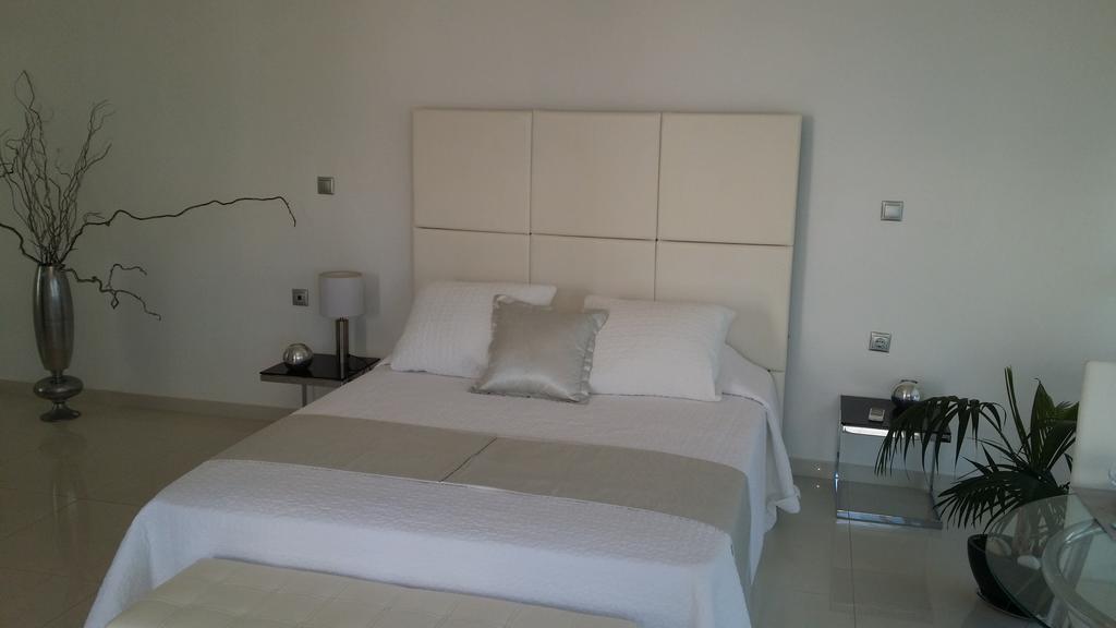 Reveli Estate Kalathas Quarto foto